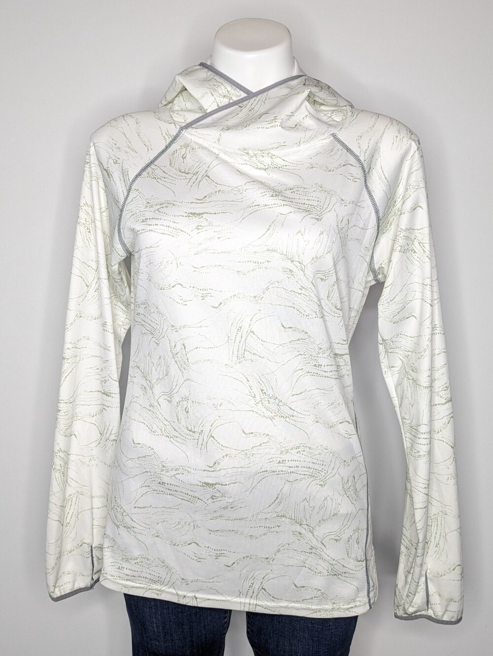 Patagonia White Green Sunshade Hoodie Lightweight Long Sleeve Top M